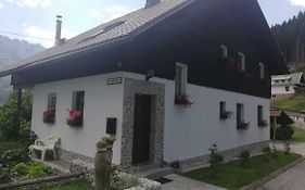 Apartma Arh